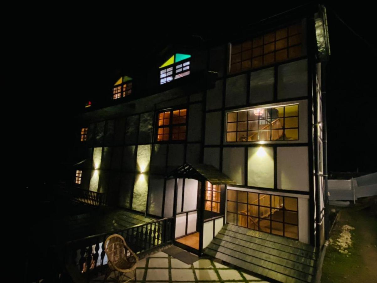 Sugar Cube Retreat Albergue Shimla Exterior foto