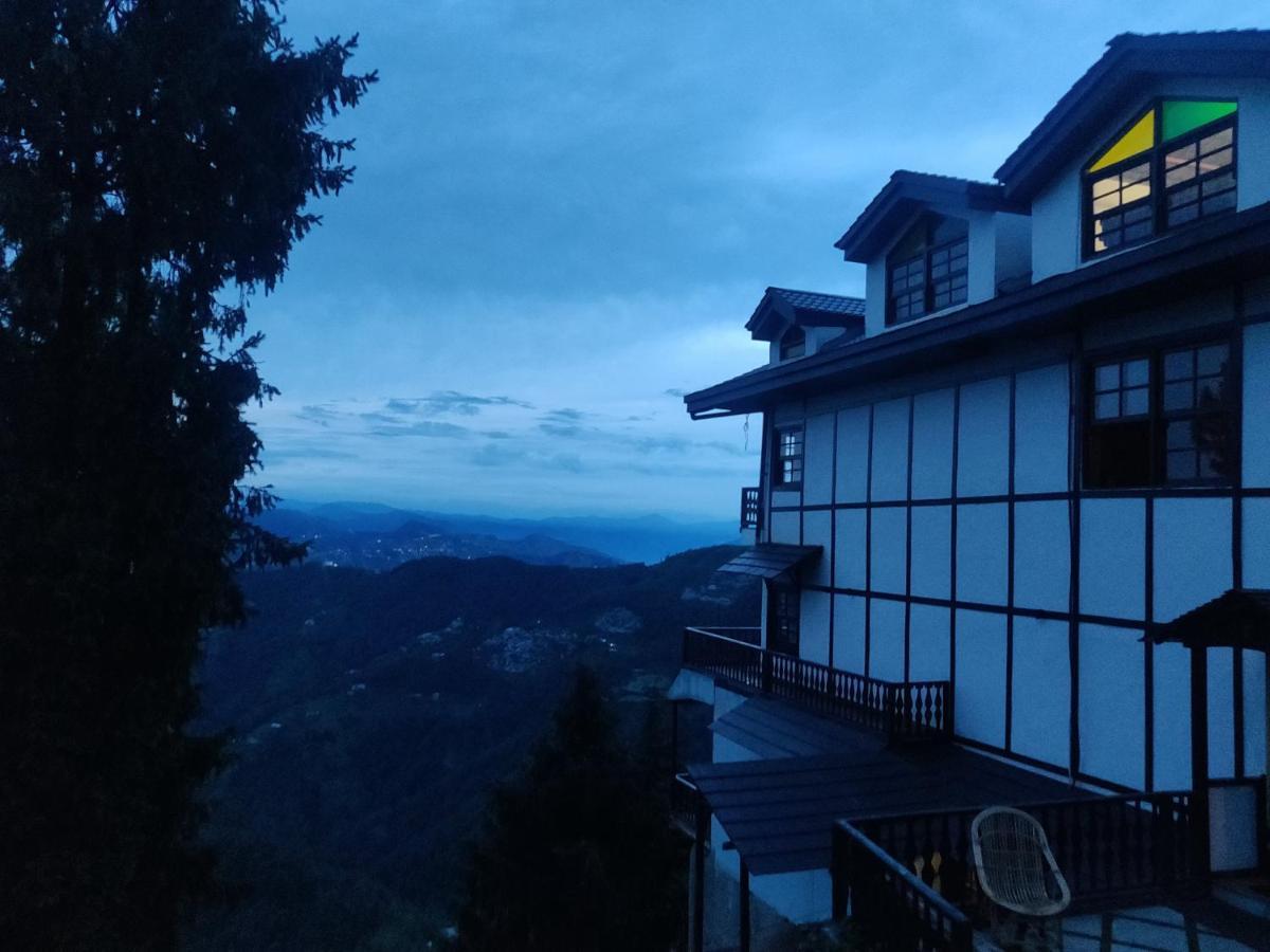 Sugar Cube Retreat Albergue Shimla Exterior foto
