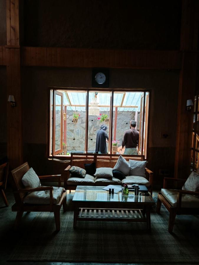 Sugar Cube Retreat Albergue Shimla Exterior foto